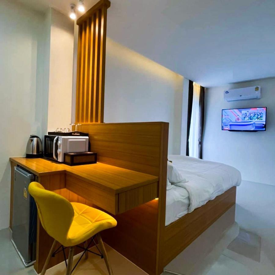 Tj Boutique Hotel Uthai Thani Esterno foto